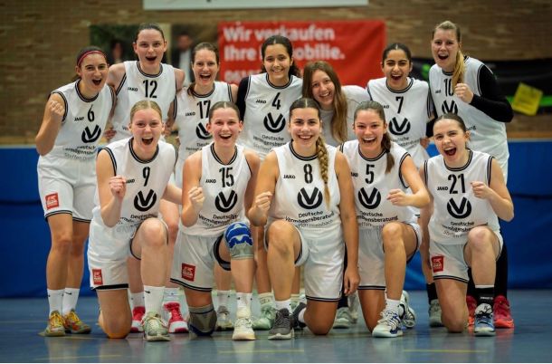 Damen 1 - Heimsieg mit wichtigen +15 !!!!